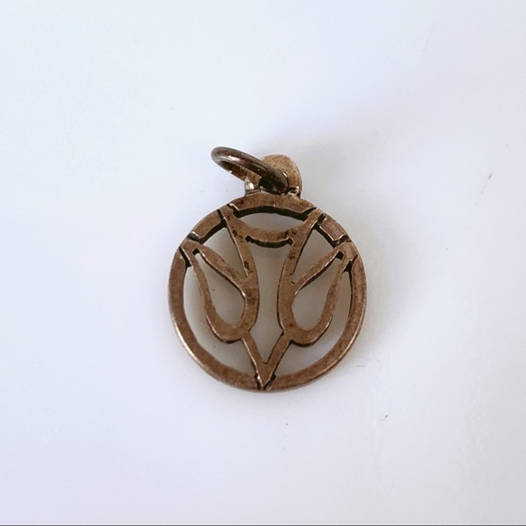 James Avery Retired Descending Dove Circle Charm - Picture 5 of 6